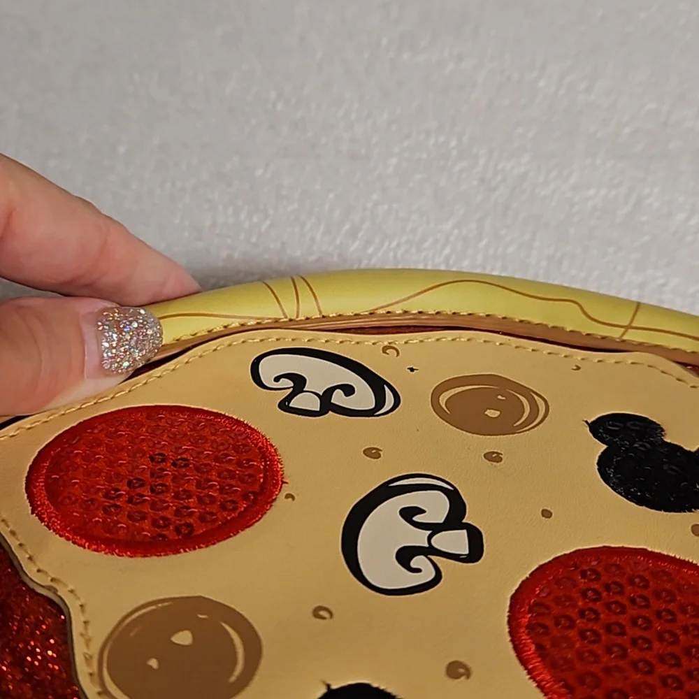 DISNEY Buon Appetito slice of pizza crossbody bag NWOT sequins glitter Mickey - Picture 9 of 10